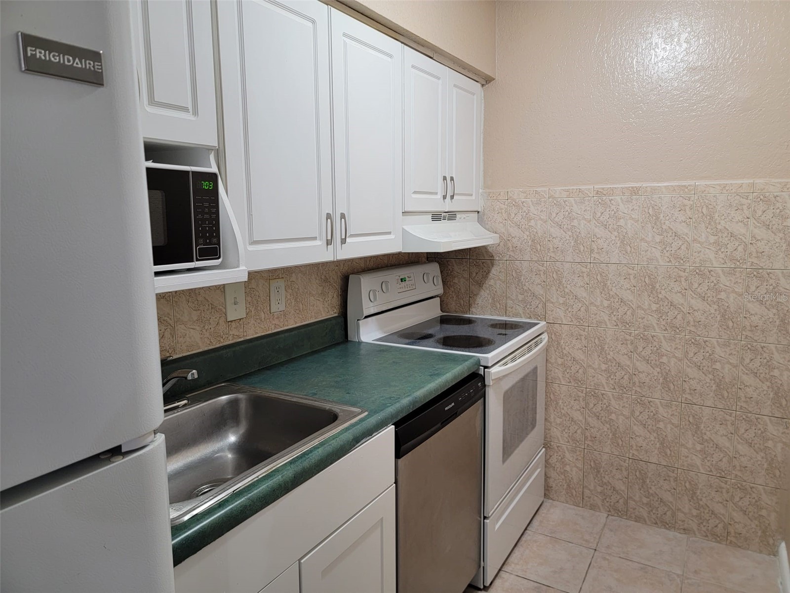 728 Ridenhour Circle #728 Orlando FL 32809 S5149283 image5