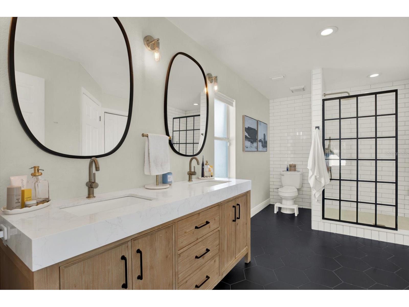 7280 Clearwater Drive Spring Hill FL 34606 TB8525965 image15