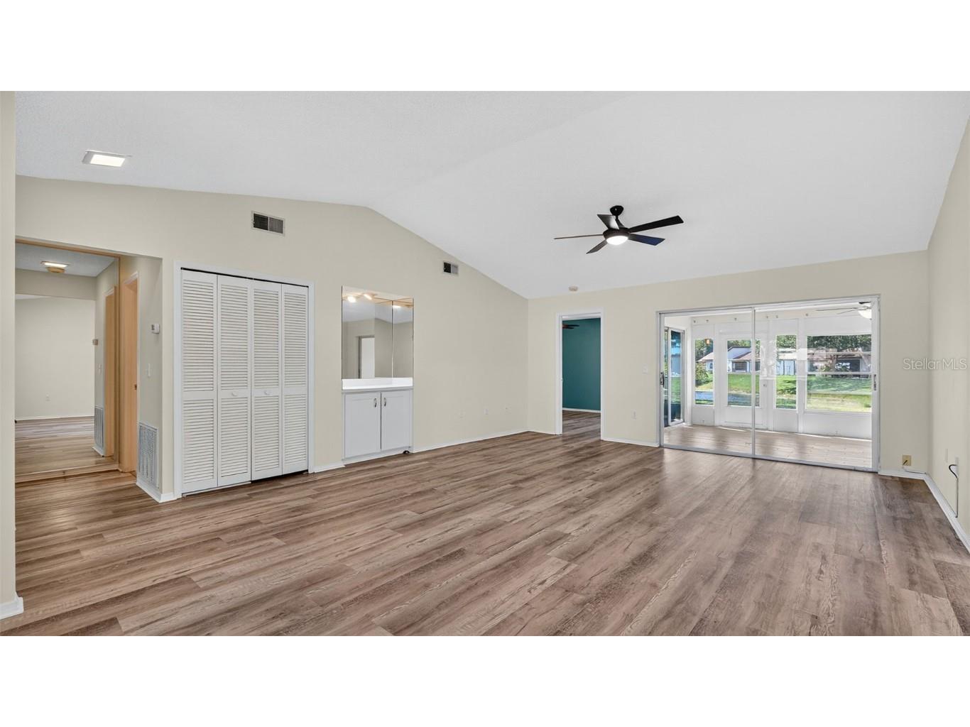 7280 Scotland Circle Weeki Wachee FL 34613 W7879363 image18