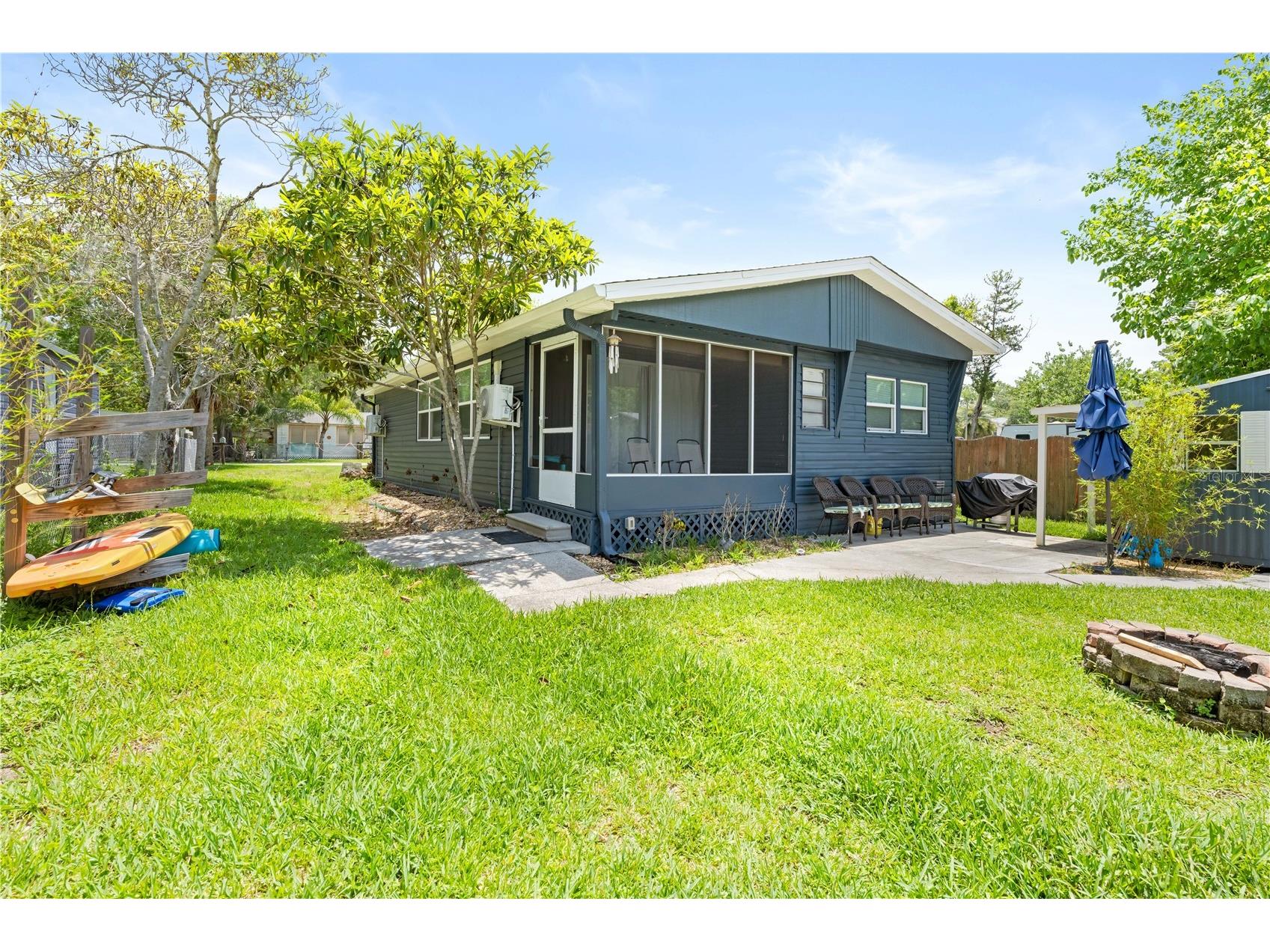 7281 Aberdeen Court Weeki Wachee FL 34607 W7886096 image1