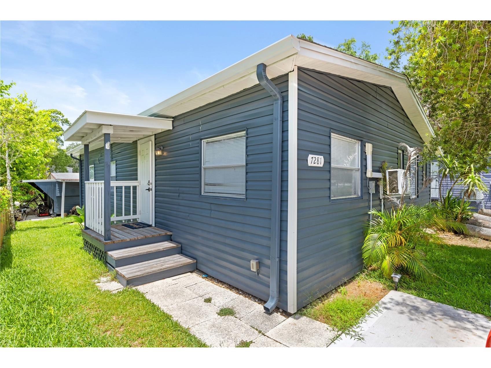 7281 Aberdeen Court Weeki Wachee FL 34607 W7886096 image3