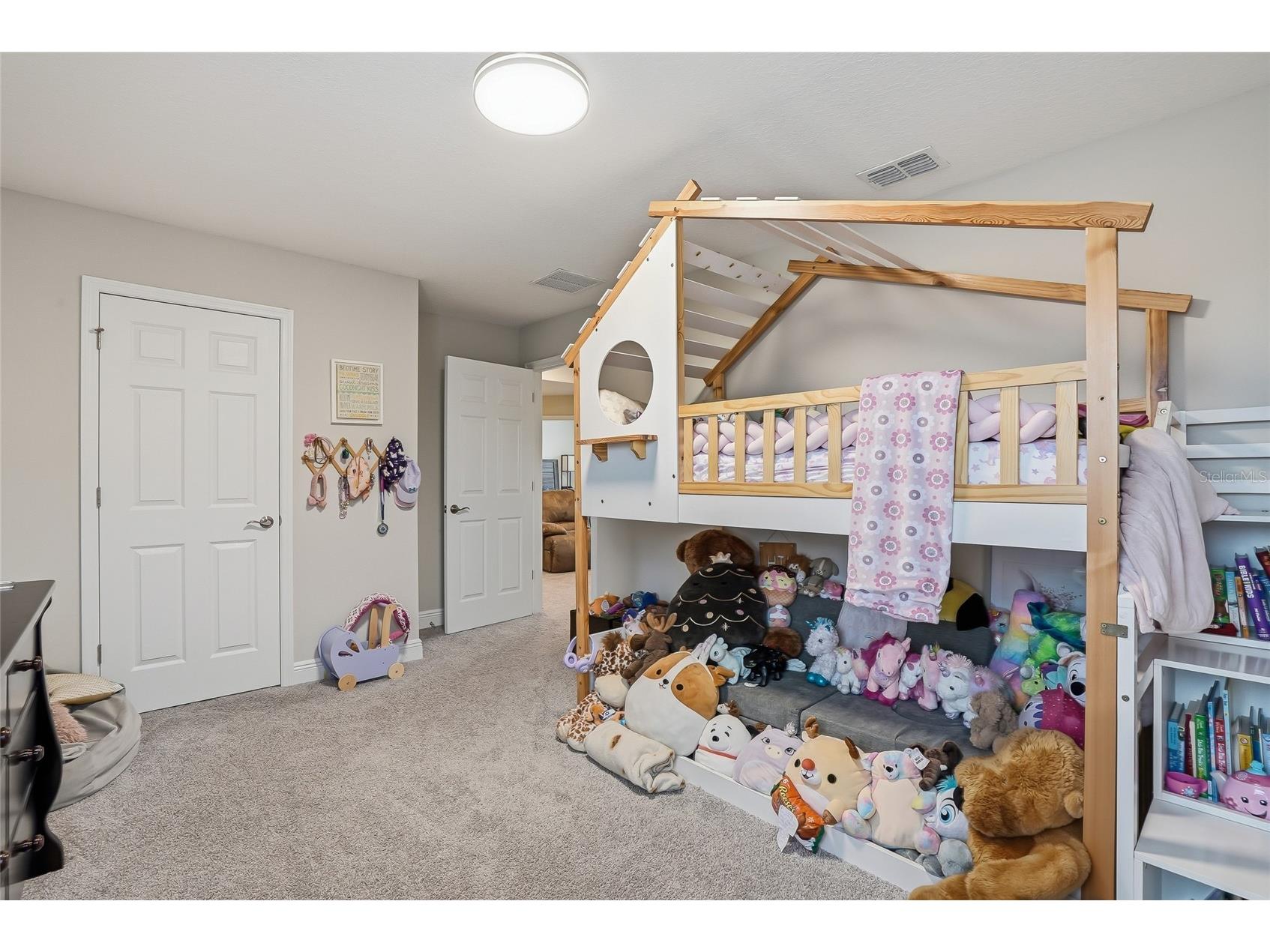 7284 Notched Pine Bend Wesley Chapel FL 33545 A4693673 image39