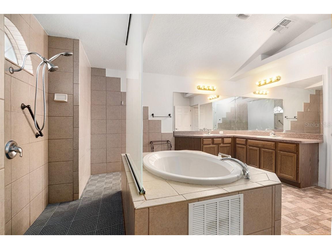 7285 Nightwalker Road Weeki Wachee FL 34613 TB8453225 image31