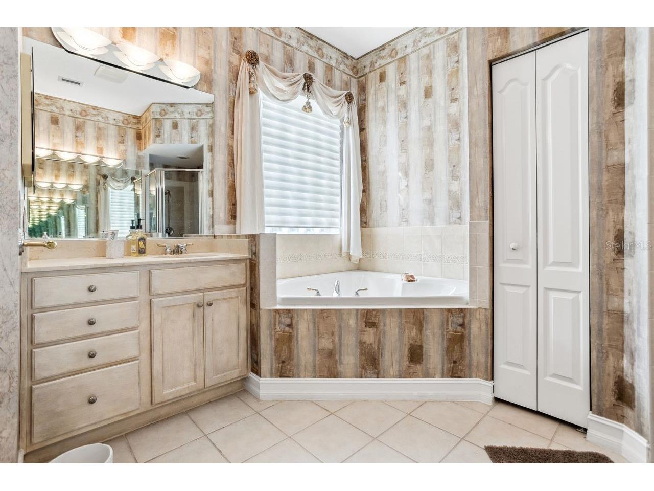 7286 Maidencane Court Seminole FL 33777 TB8502301 image17