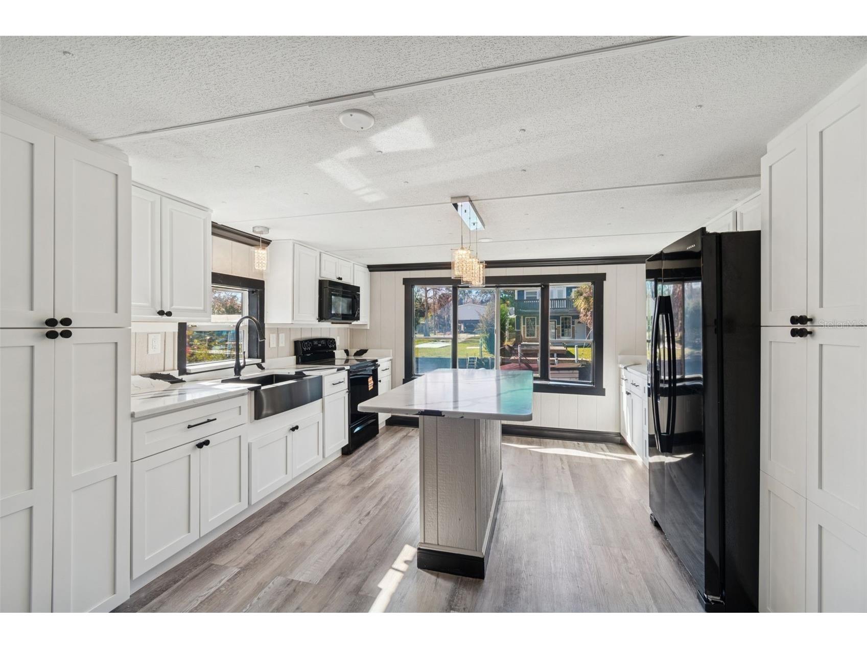 7287 Aberdeen Court Weeki Wachee FL 34607 - WEEKI WACHEE RIVER W7882316 image13