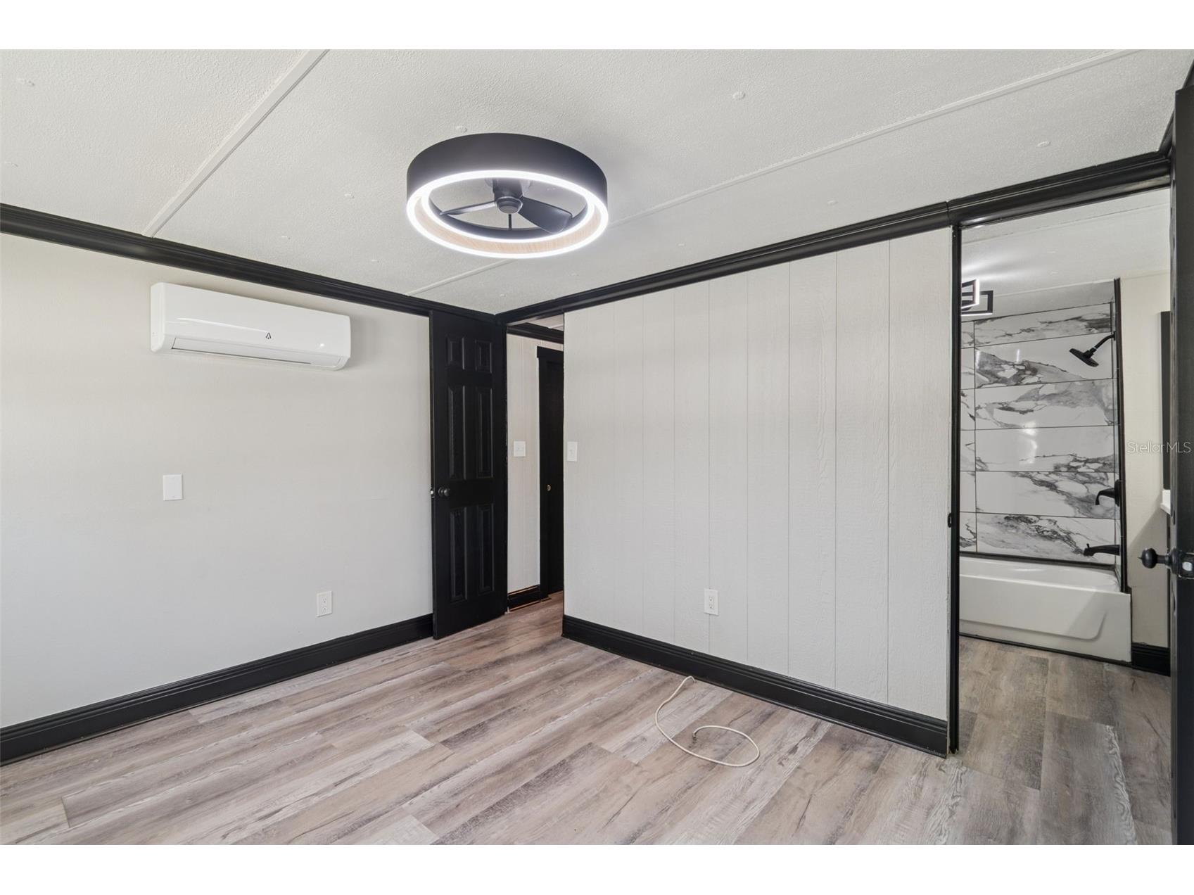 7287 Aberdeen Court Weeki Wachee FL 34607 - WEEKI WACHEE RIVER W7882316 image26