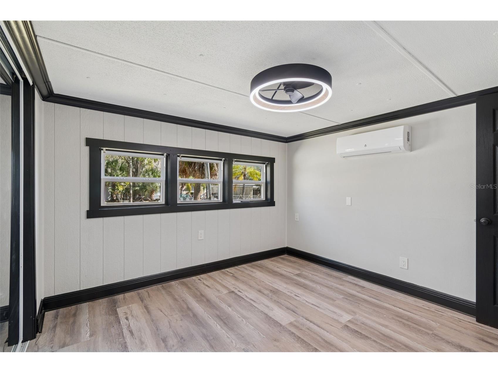 7287 Aberdeen Court Weeki Wachee FL 34607 - WEEKI WACHEE RIVER W7882316 image27