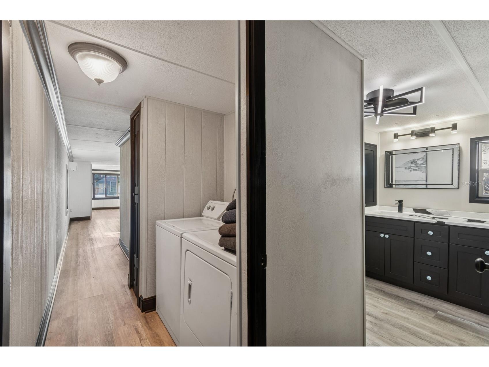 7287 Aberdeen Court Weeki Wachee FL 34607 - WEEKI WACHEE RIVER W7882316 image31