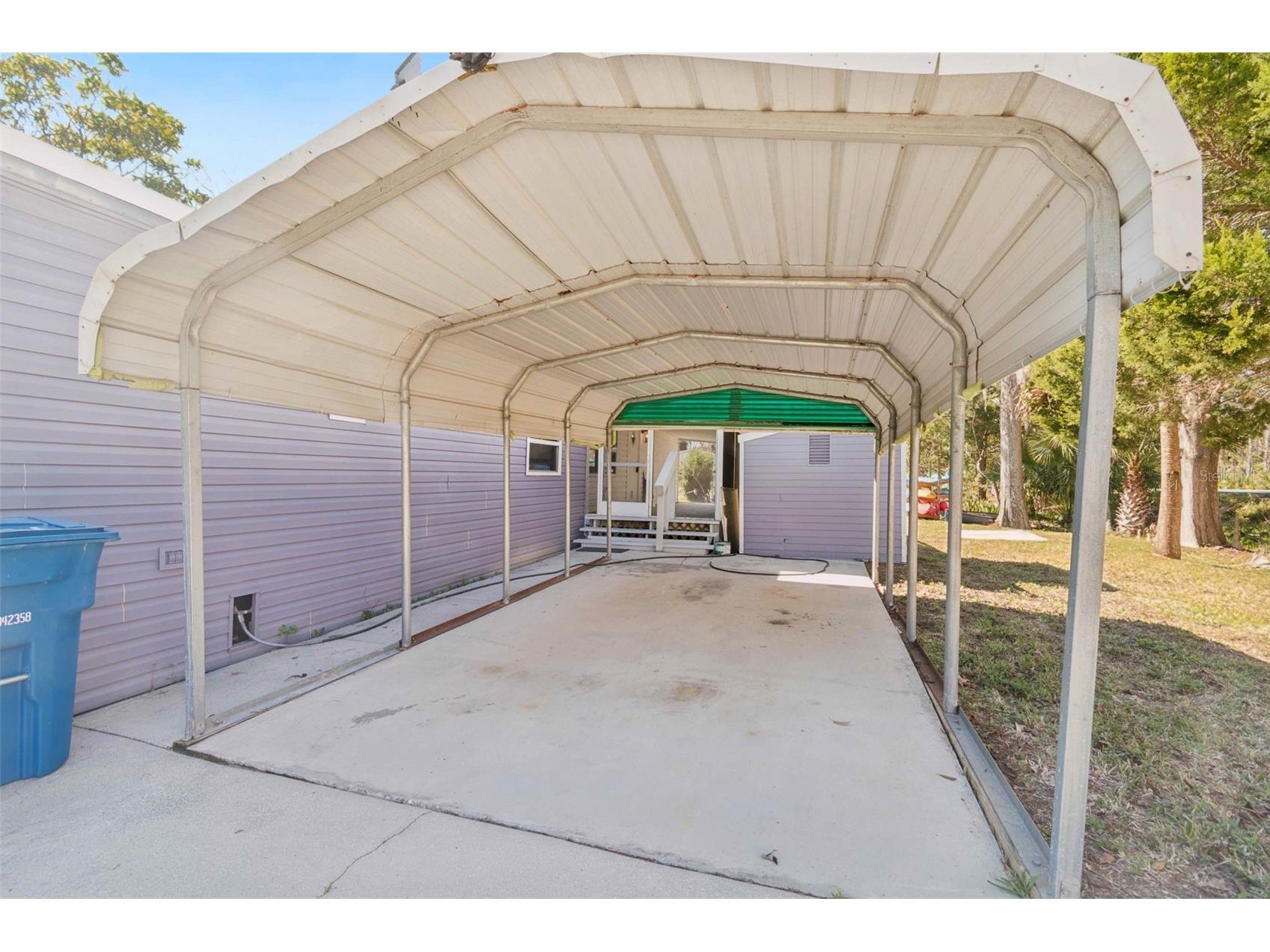 7287 Aberdeen Court Weeki Wachee FL 34607 - WEEKI WACHEE RIVER W7882316 image34