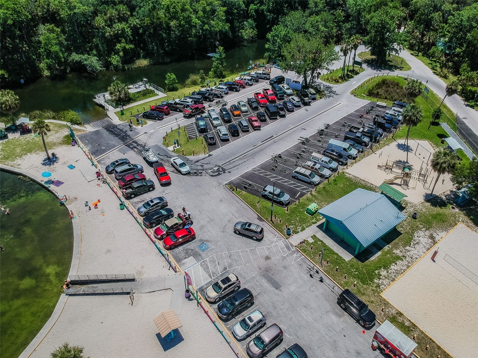 7287 Aberdeen Court Weeki Wachee FL 34607 - WEEKI WACHEE RIVER W7882316 image60