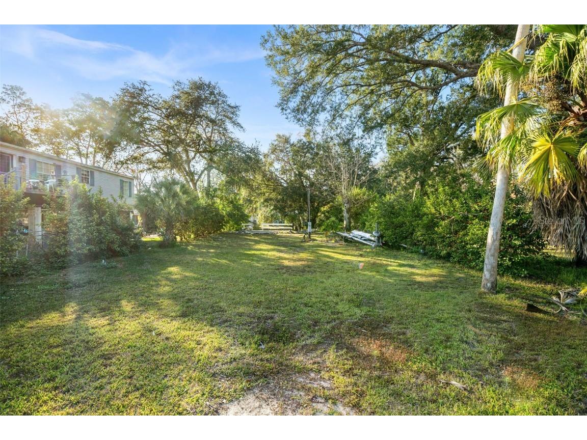 7287 Coventry Court Weeki Wachee FL 34607 W7881649 image8