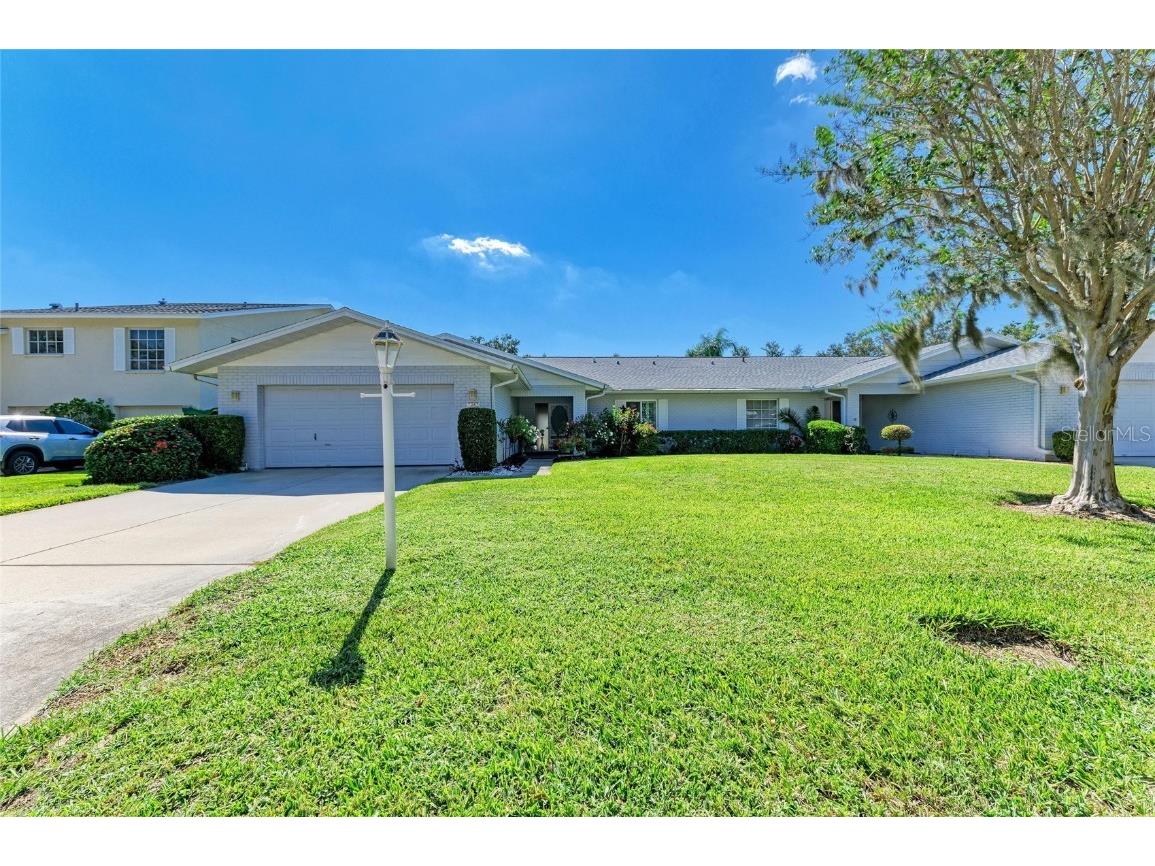 7287 Eleanor Circle Sarasota FL 34243 A4668567 image1