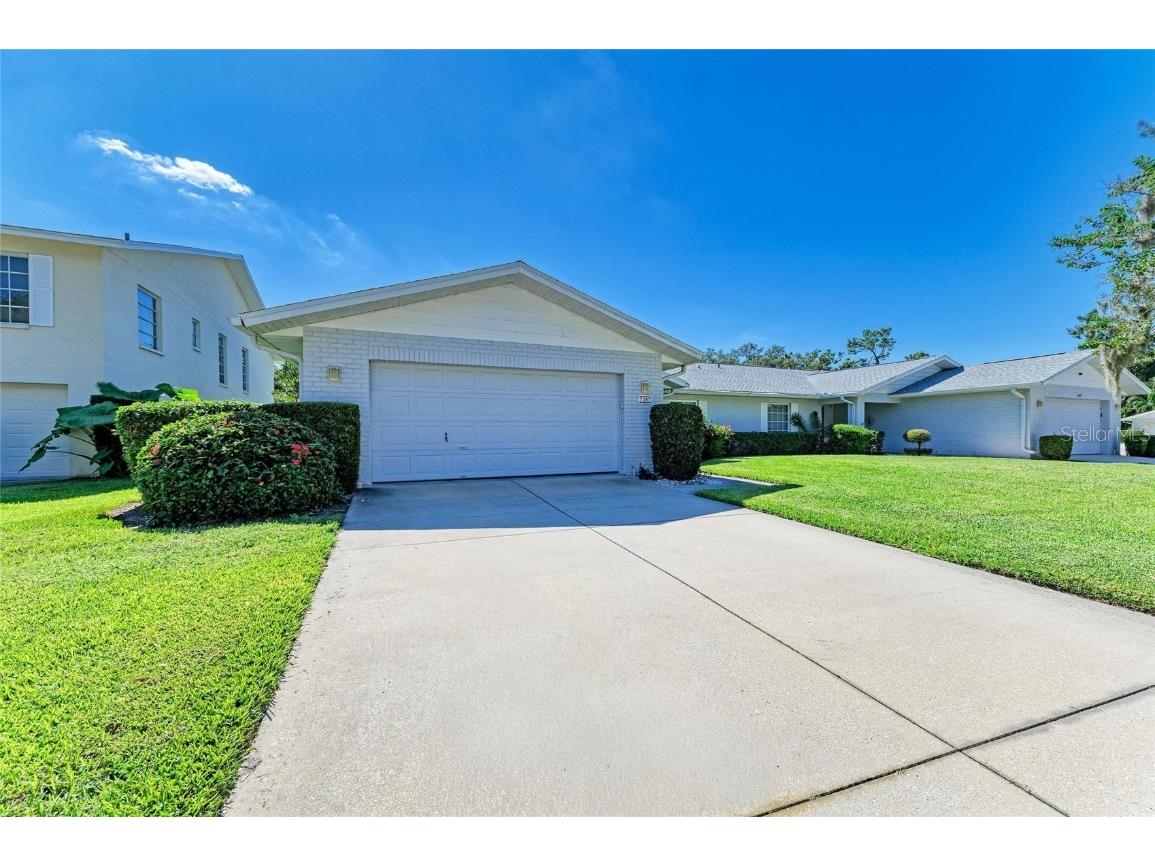 7287 Eleanor Circle Sarasota FL 34243 A4668567 image2