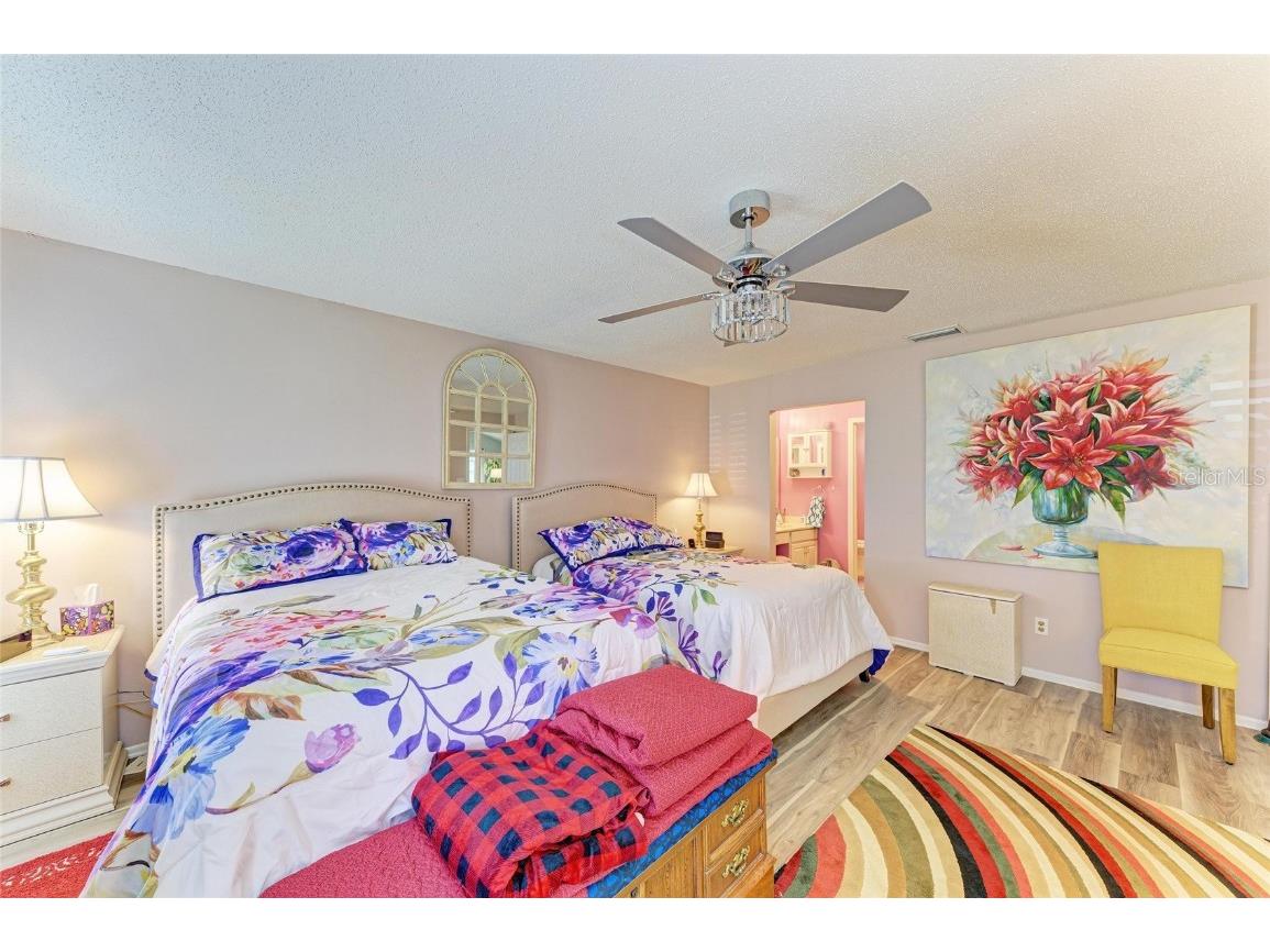 7287 Eleanor Circle Sarasota FL 34243 A4668567 image22