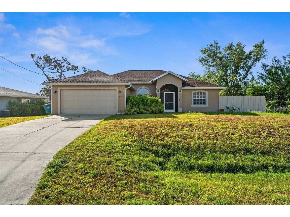 7288 Castleberry Terrace Englewood FL 34224 TB8372745 image1