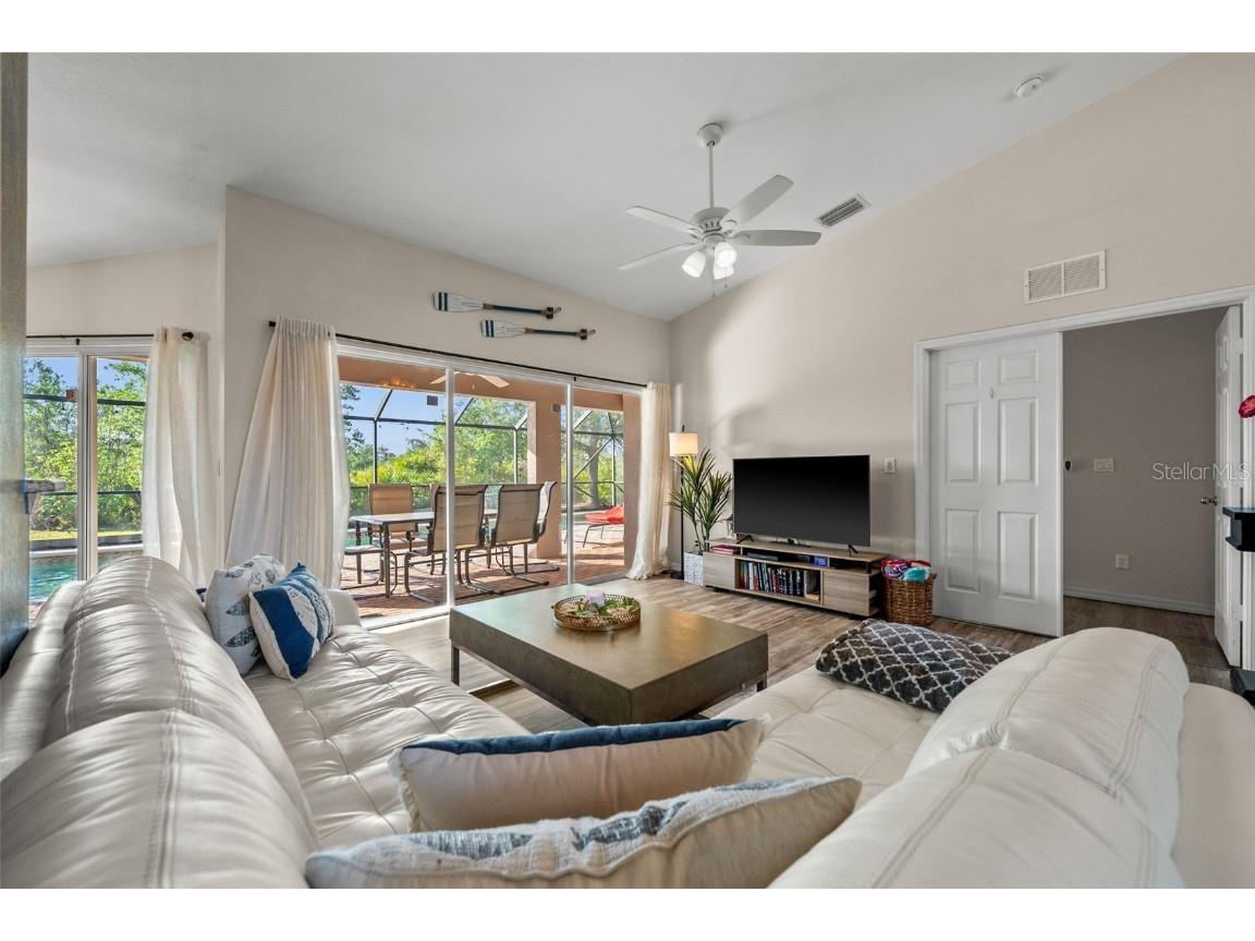 7288 Castleberry Terrace Englewood FL 34224 TB8372745 image9