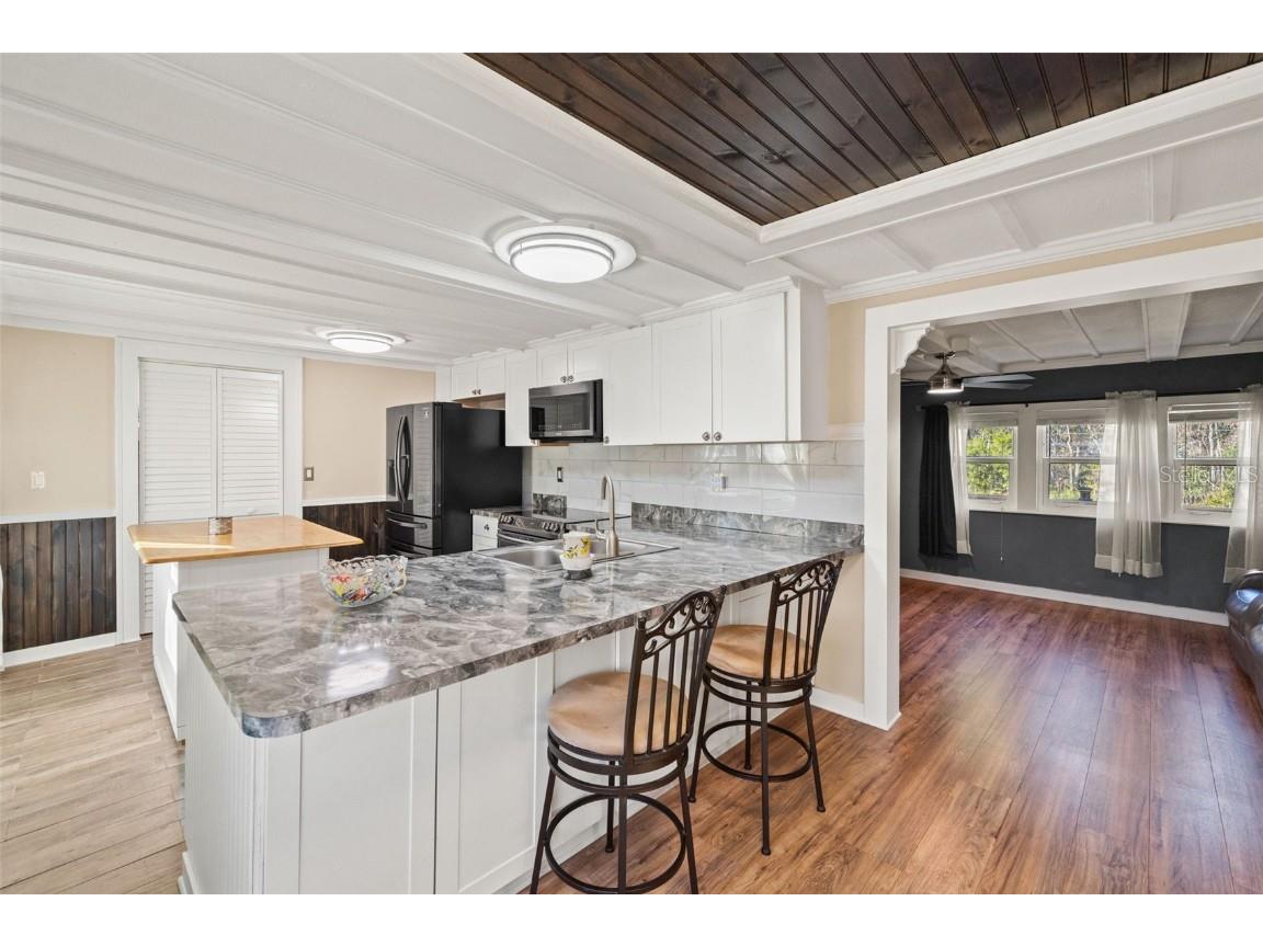 7288 Coventry Court Weeki Wachee FL 34607 W7881176 image12