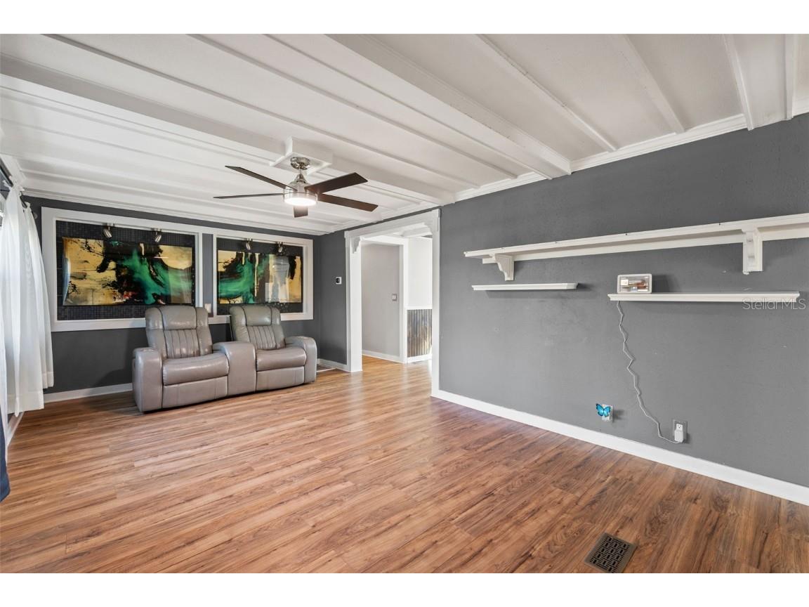 7288 Coventry Court Weeki Wachee FL 34607 W7881176 image3