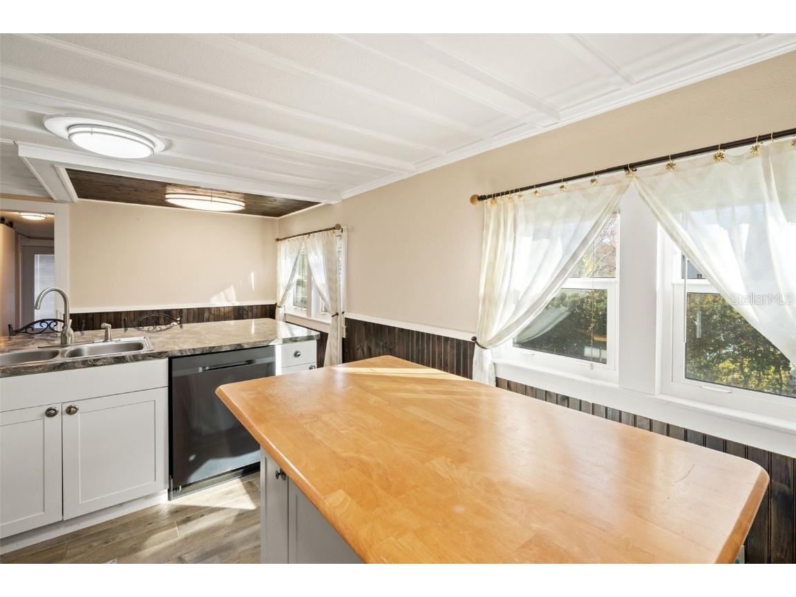 7288 Coventry Court Weeki Wachee FL 34607 W7881176 image39