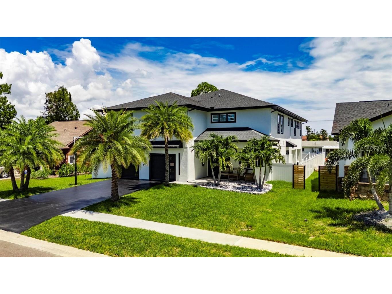 729 89th Avenue N Saint Petersburg FL 33702 TB8398107 image1