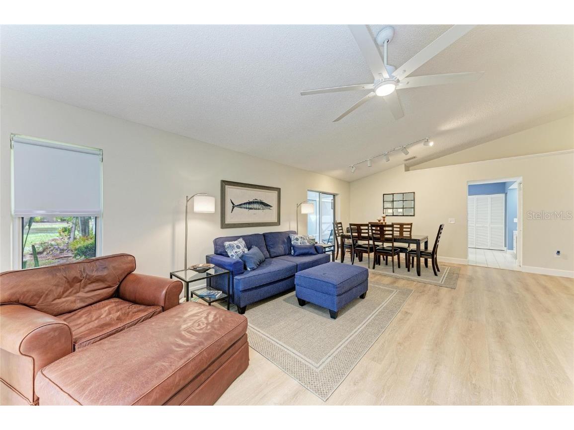 729 Brightside Crescent Drive #33 Venice FL 34293 A4673608 image12