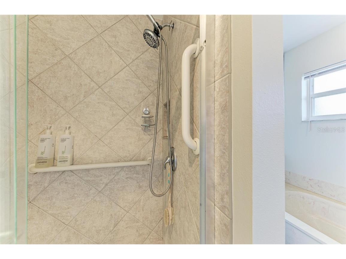 729 Brightside Crescent Drive #33 Venice FL 34293 A4673608 image27