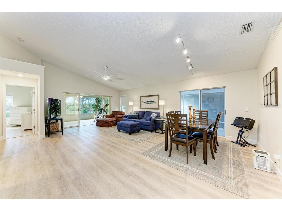 729 Brightside Crescent Drive #33 Venice FL 34293 A4673608 image5
