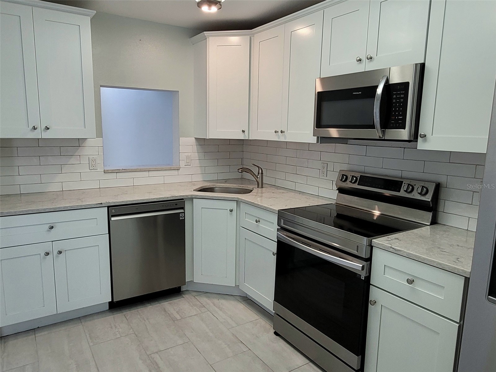 729 Capri Isles Boulevard #216 Venice FL 34292 TB8486608 image3