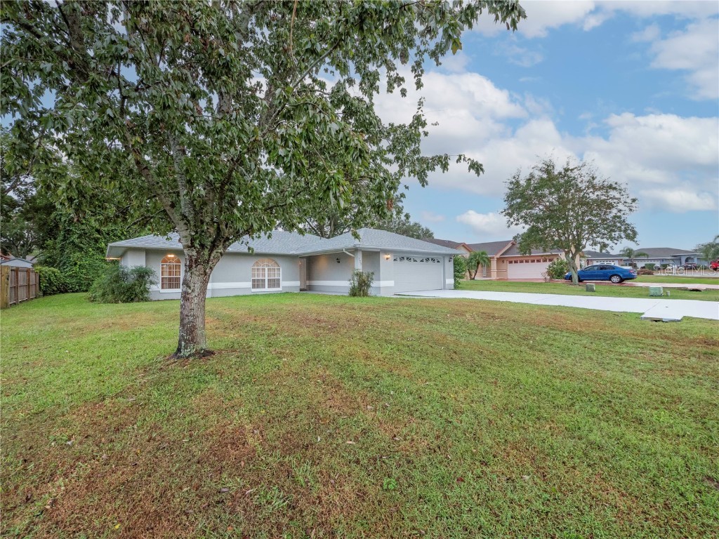 729 Concord Lane Lakeland FL 33809 L4933824 image1