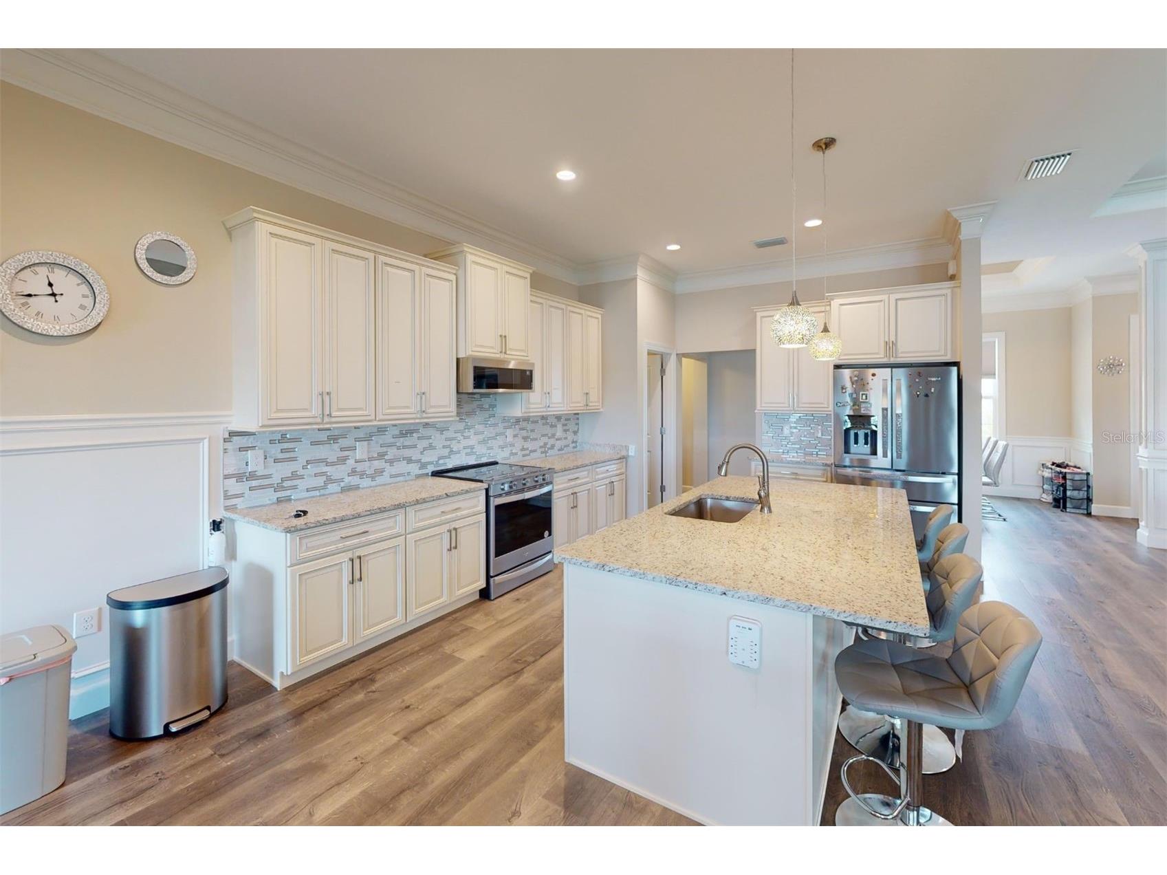 729 Crestview Circle NW Port Charlotte FL 33948 - SUNSET WATERWAY A4689969 image10