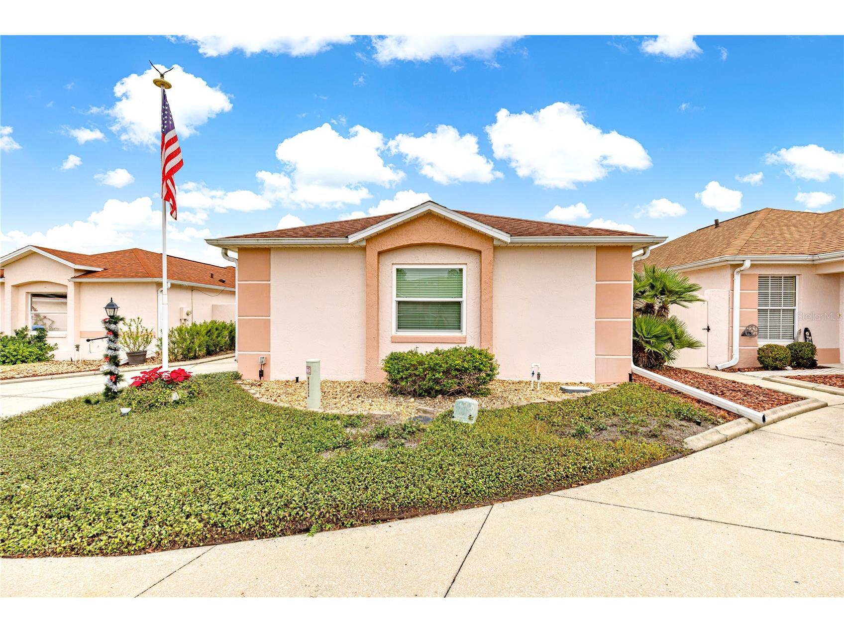 729 Hernandez Drive The Villages FL 32159 G5104916 image1