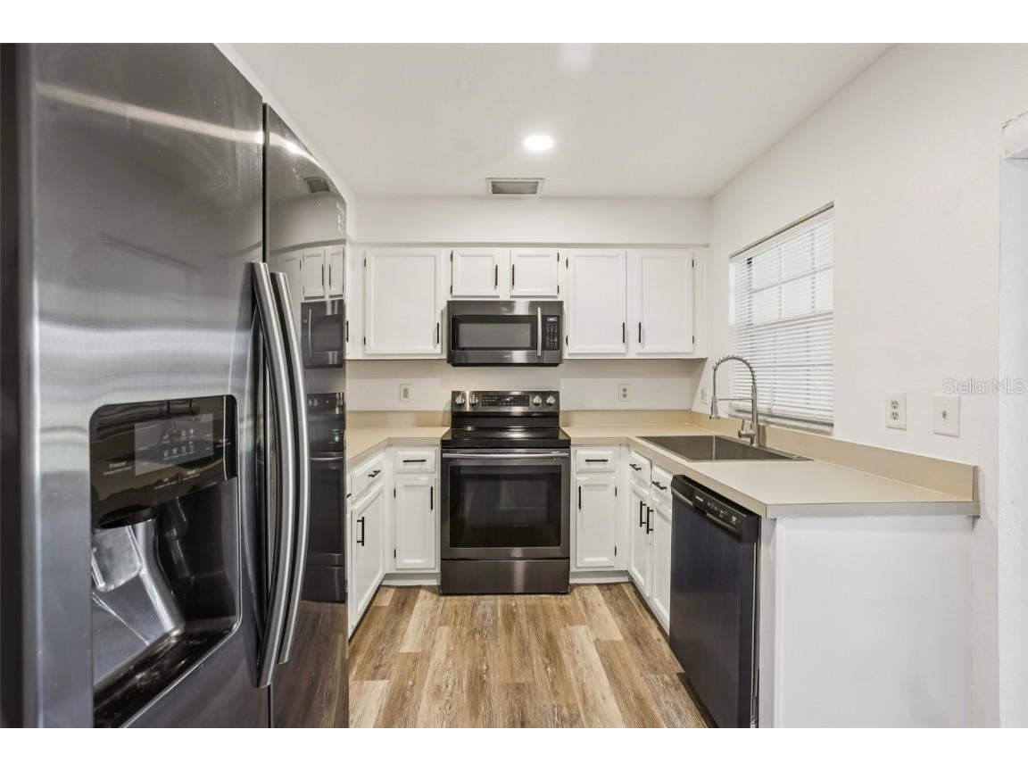 729 Kensington Lake Circle Brandon FL 33511 TB8448044 image20