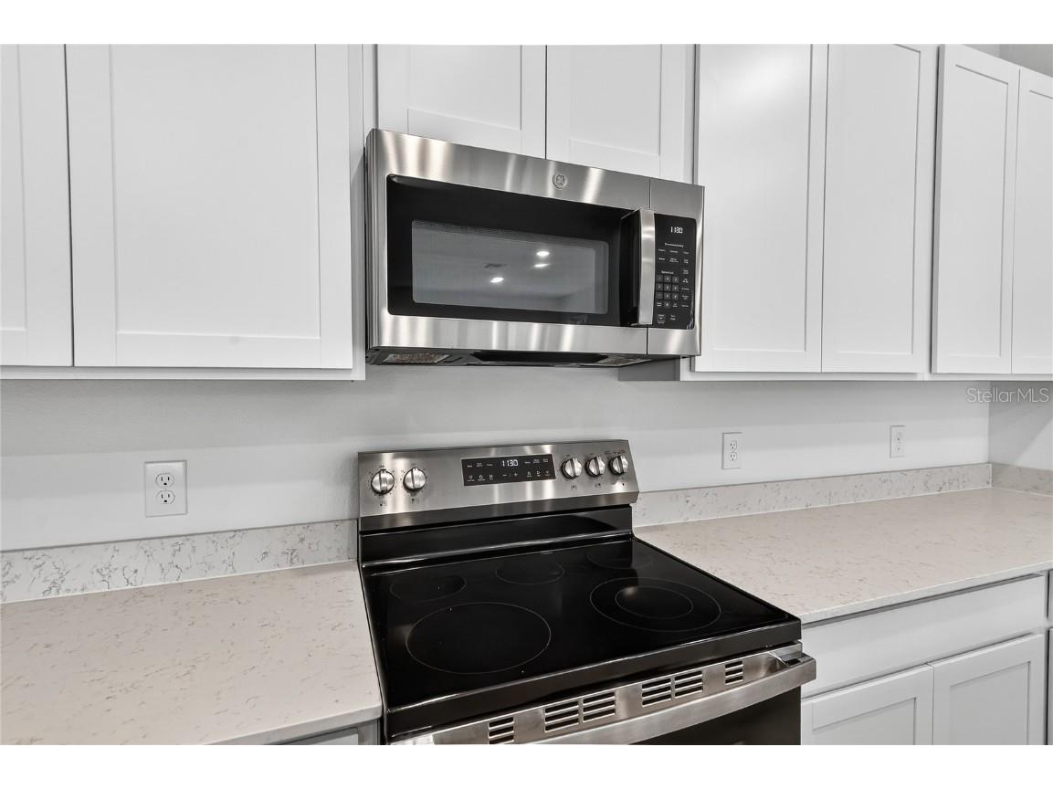 729 Lake Dell Avenue Dundee FL 33838 S5126722 image4