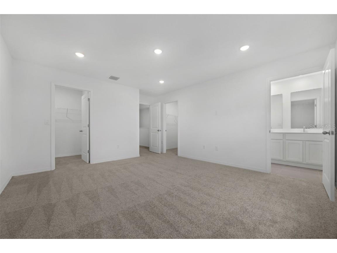 729 Maple Oak Drive Deland FL 32720 W7881619 image17