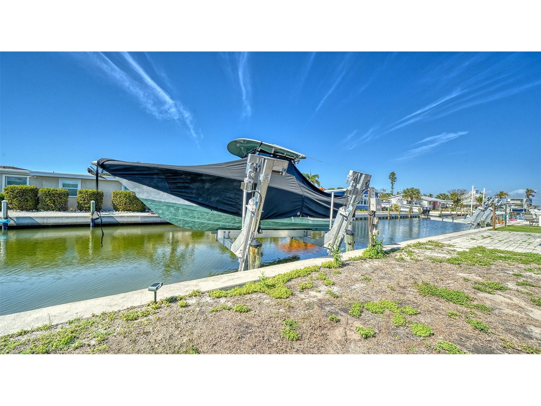 729 Saint Judes Drive S #3 Longboat Key FL 34228 A4685189 image17