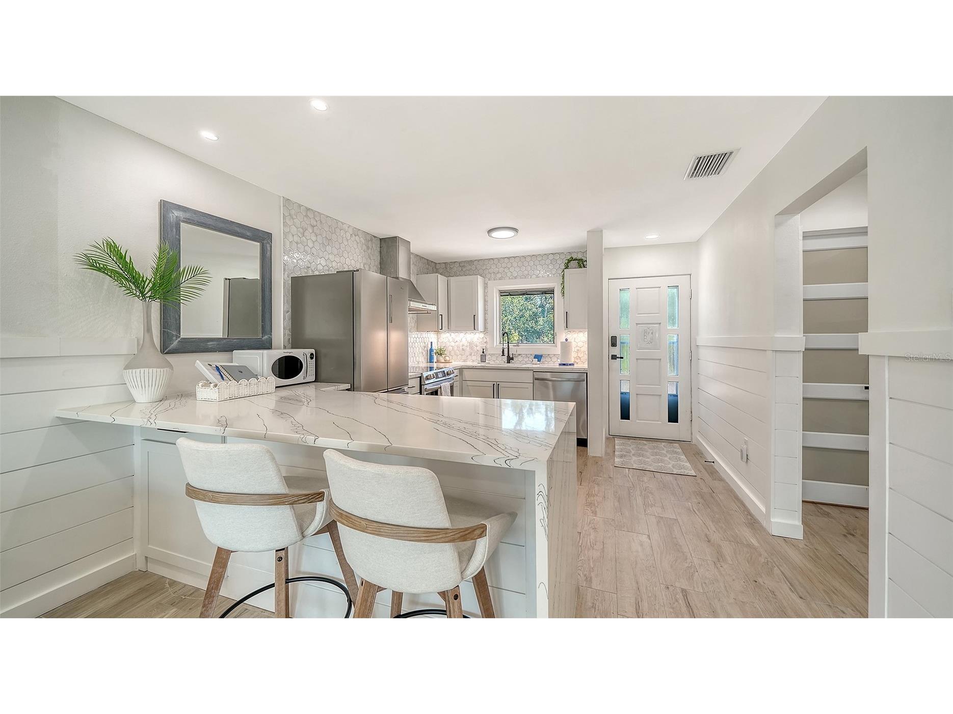 729 Saint Judes Drive S #3 Longboat Key FL 34228 A4685189 image23