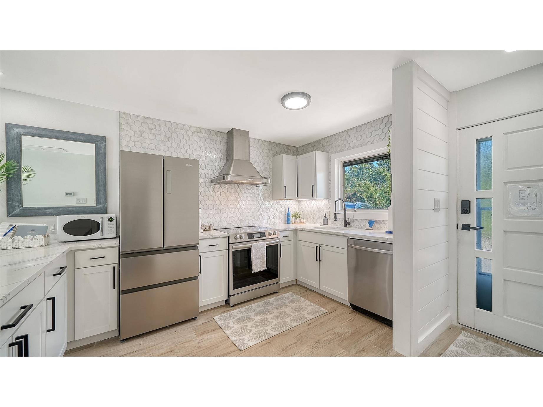 729 Saint Judes Drive S #3 Longboat Key FL 34228 A4685189 image25