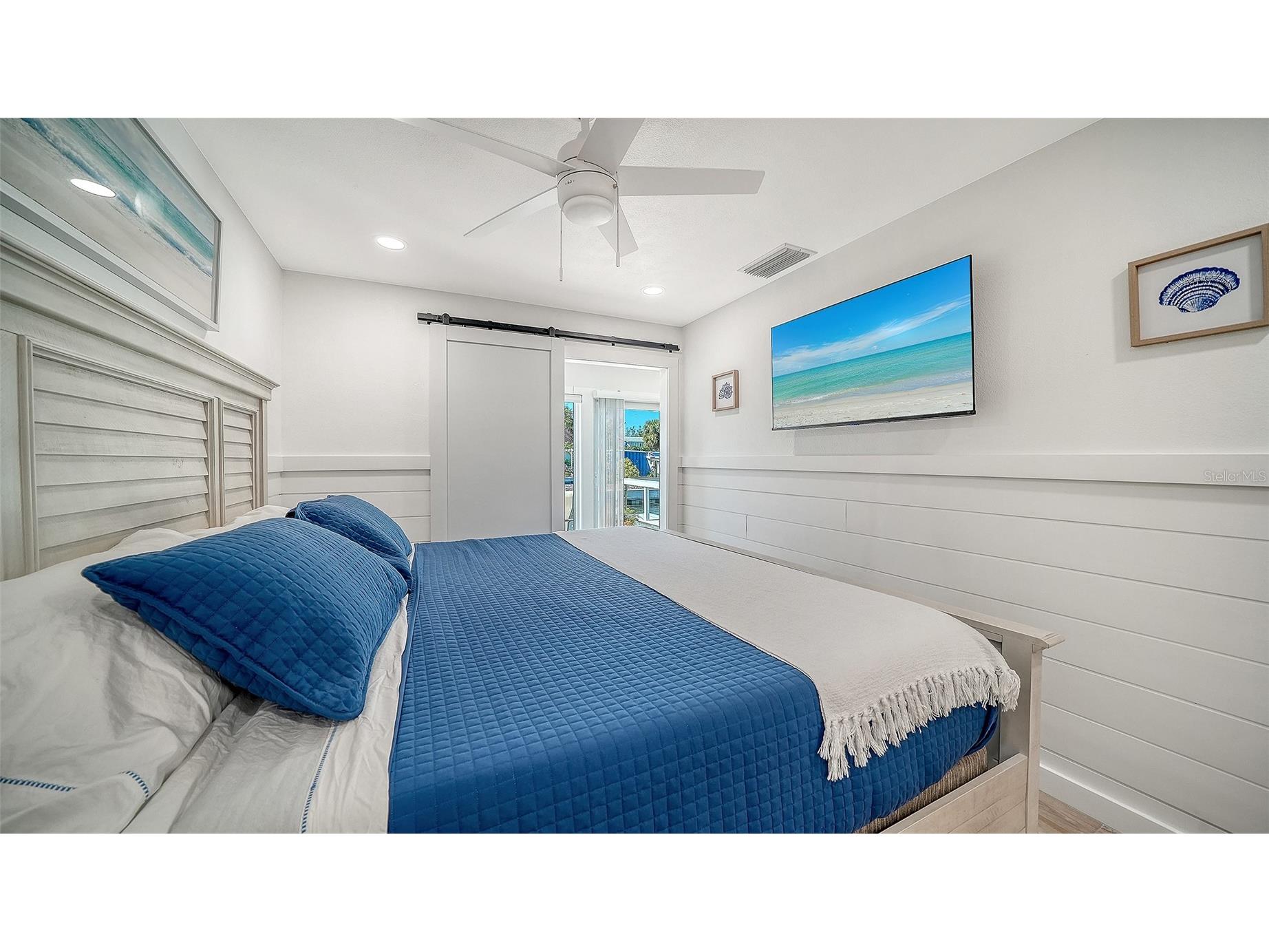 729 Saint Judes Drive S #3 Longboat Key FL 34228 A4685189 image31