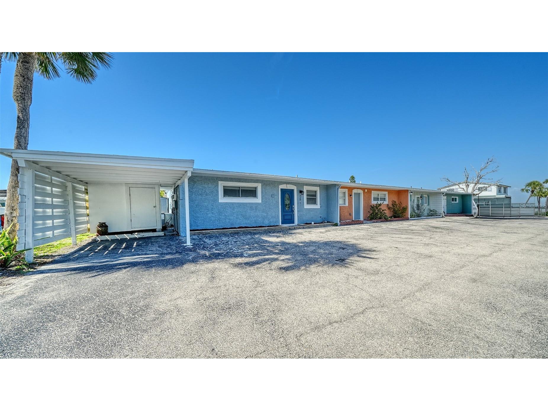 729 Saint Judes Drive S #3 Longboat Key FL 34228 A4685189 image7