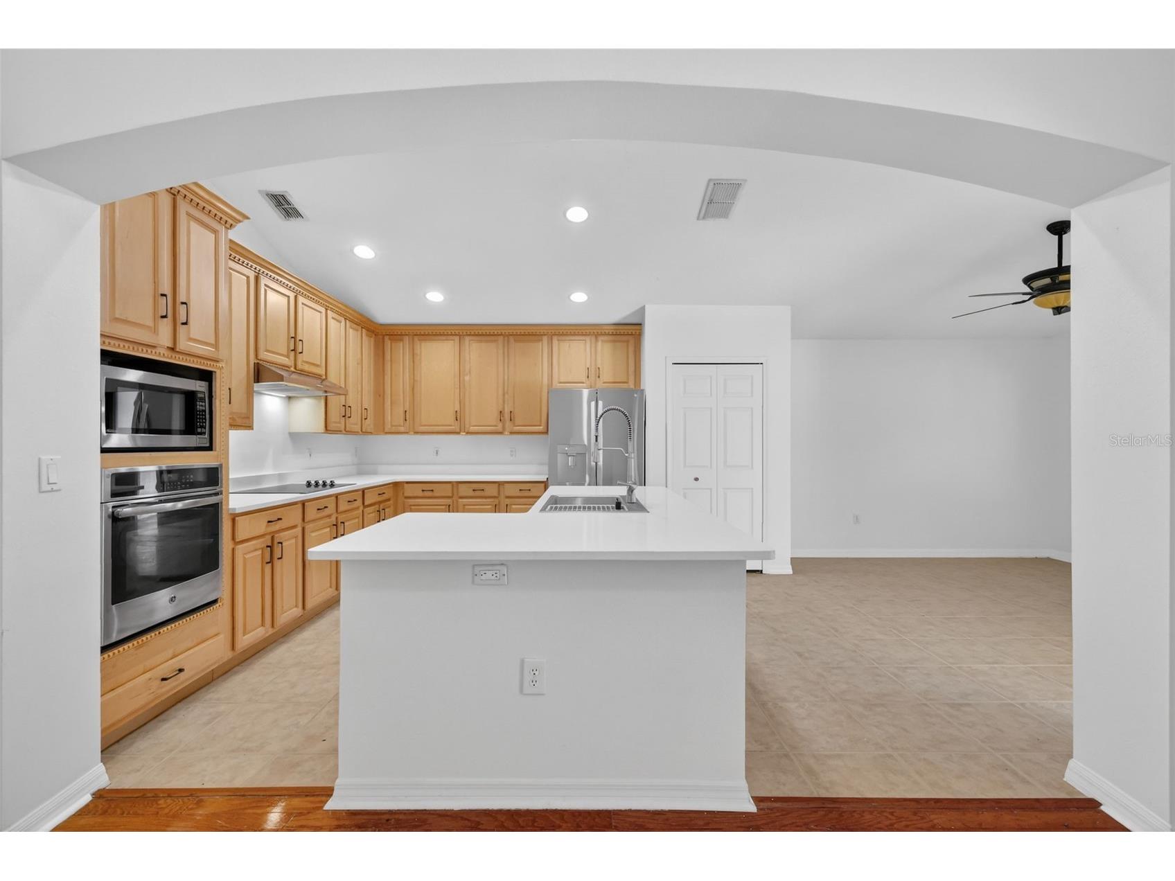 729 Strihal Loop Oakland FL 34787 O6381069 image19