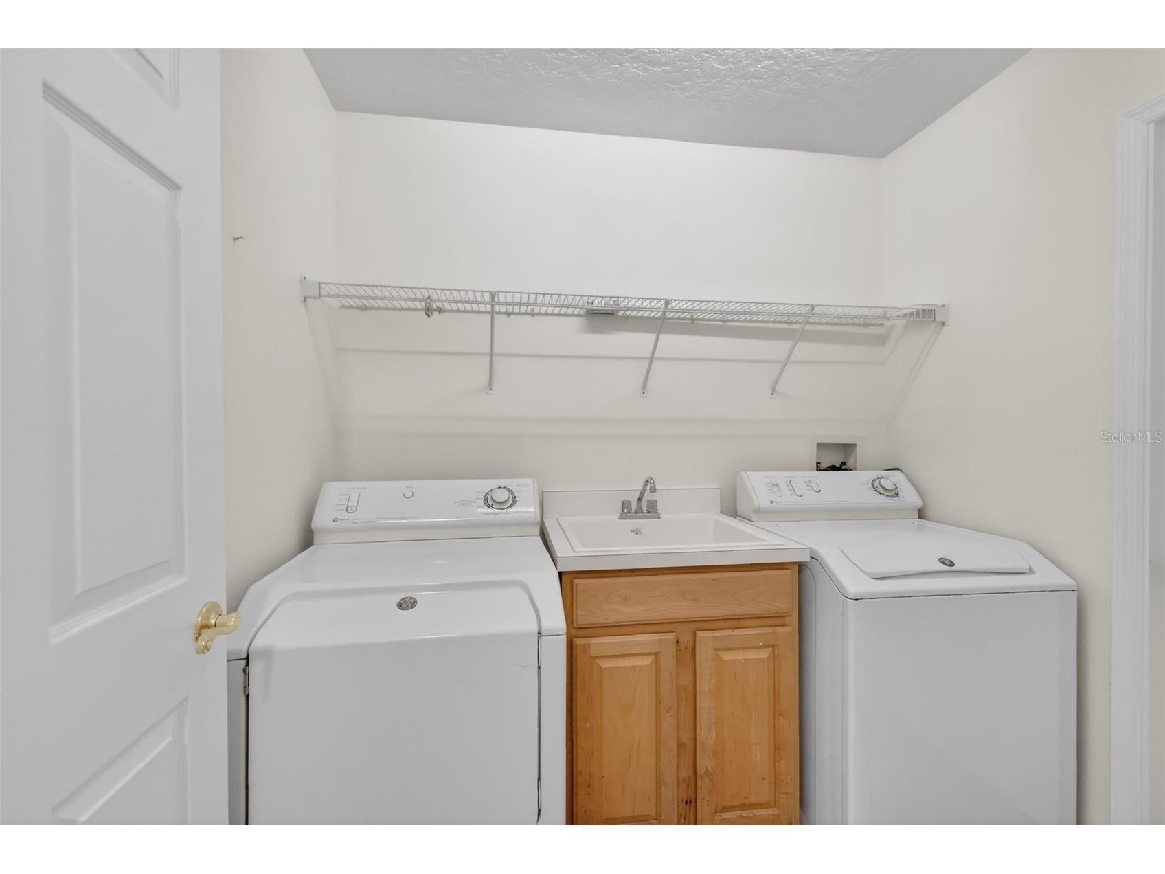 729 Strihal Loop Oakland FL 34787 O6381069 image31