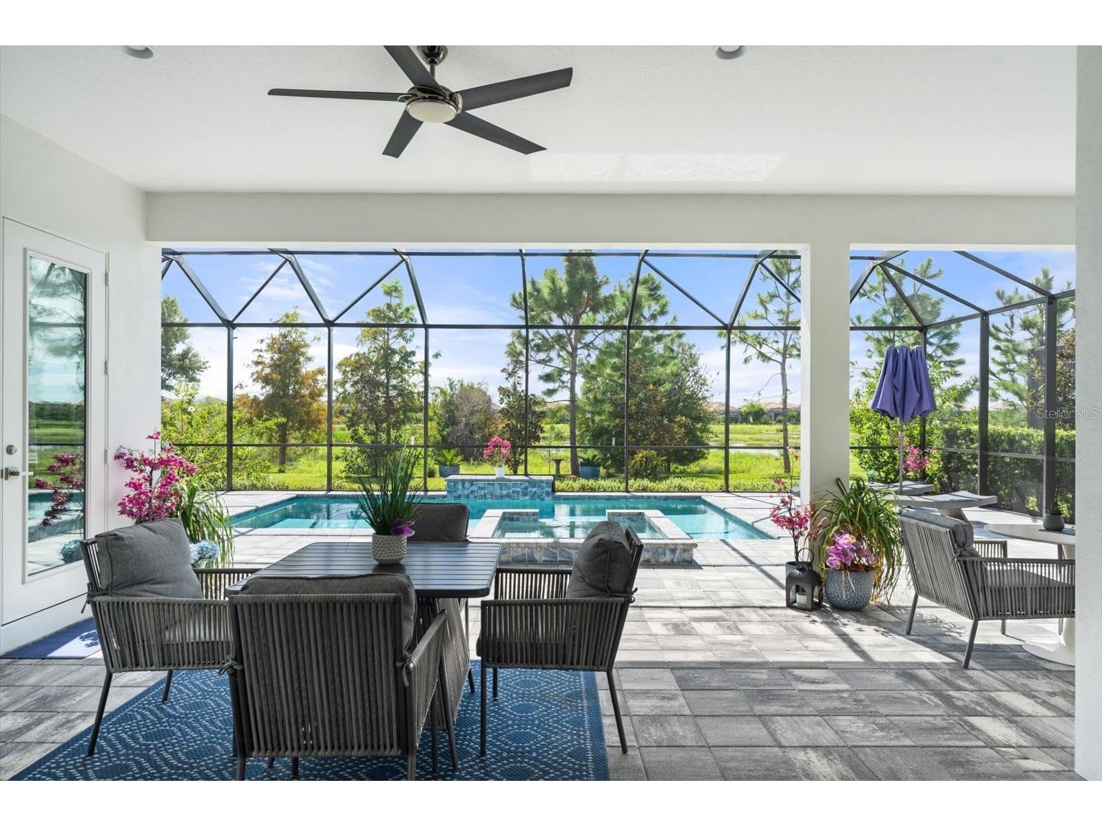 729 Tailwind Place Sarasota FL 34240 A4676418 image16