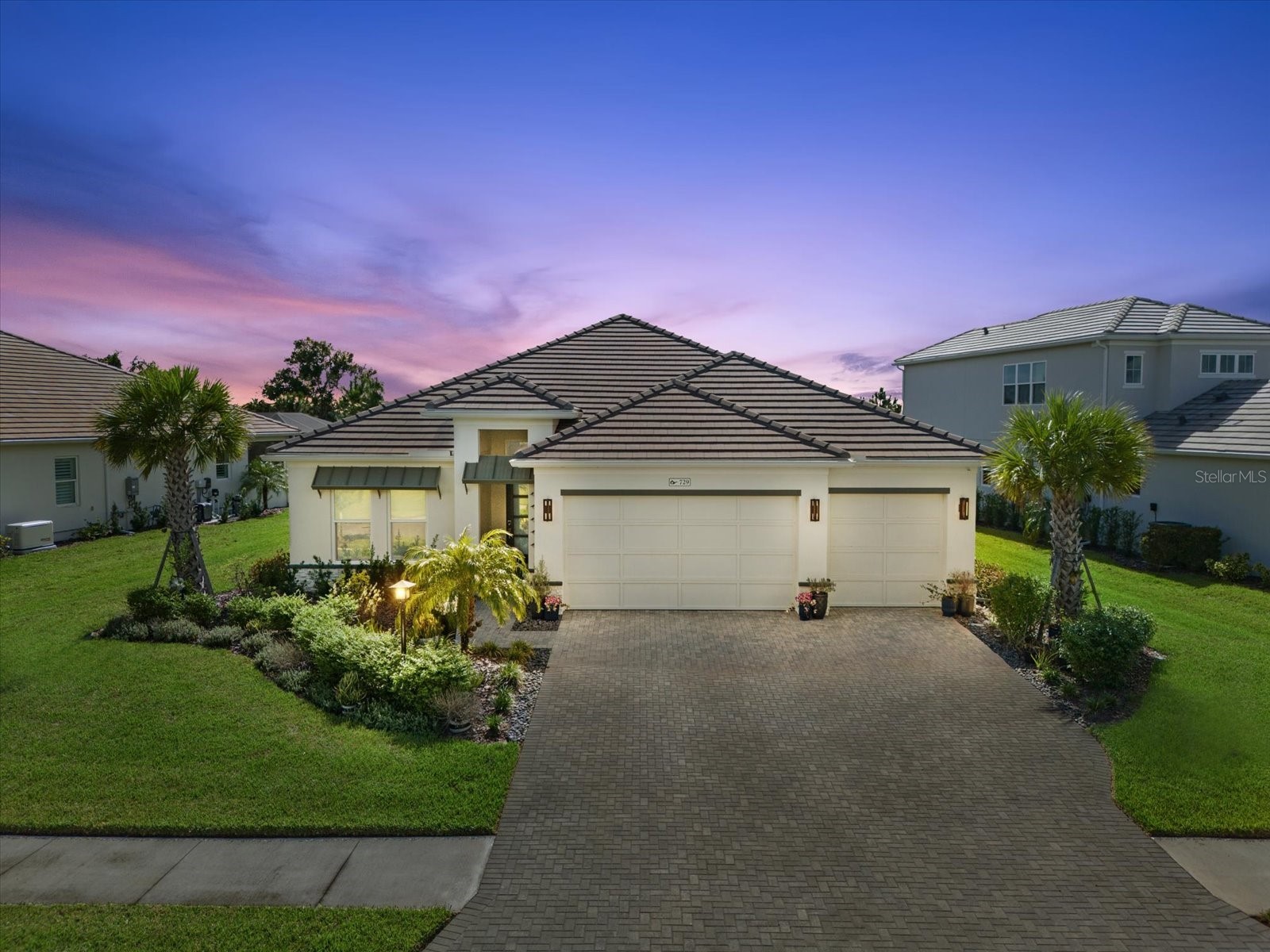 729 Tailwind Place Sarasota FL 34240 A4676418 image2