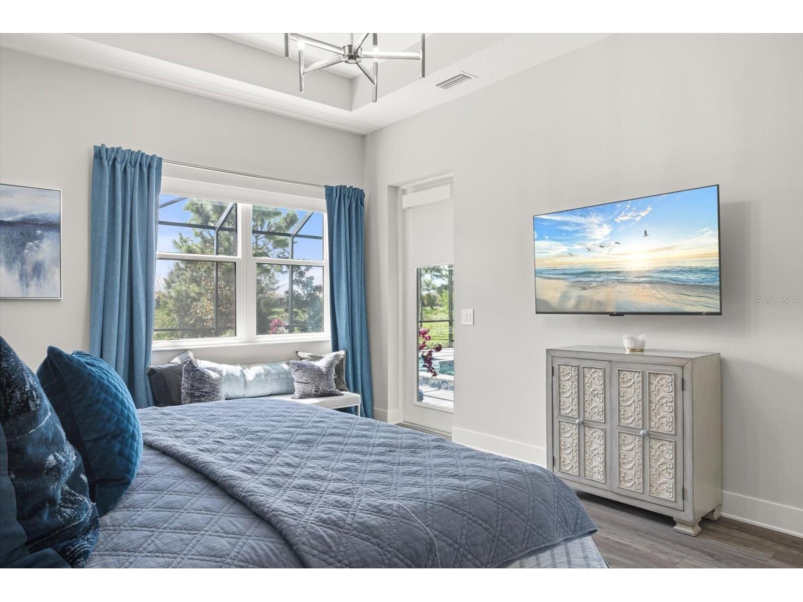 729 Tailwind Place Sarasota FL 34240 A4676418 image22