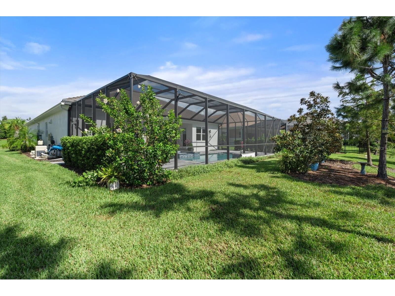 729 Tailwind Place Sarasota FL 34240 A4676418 image33