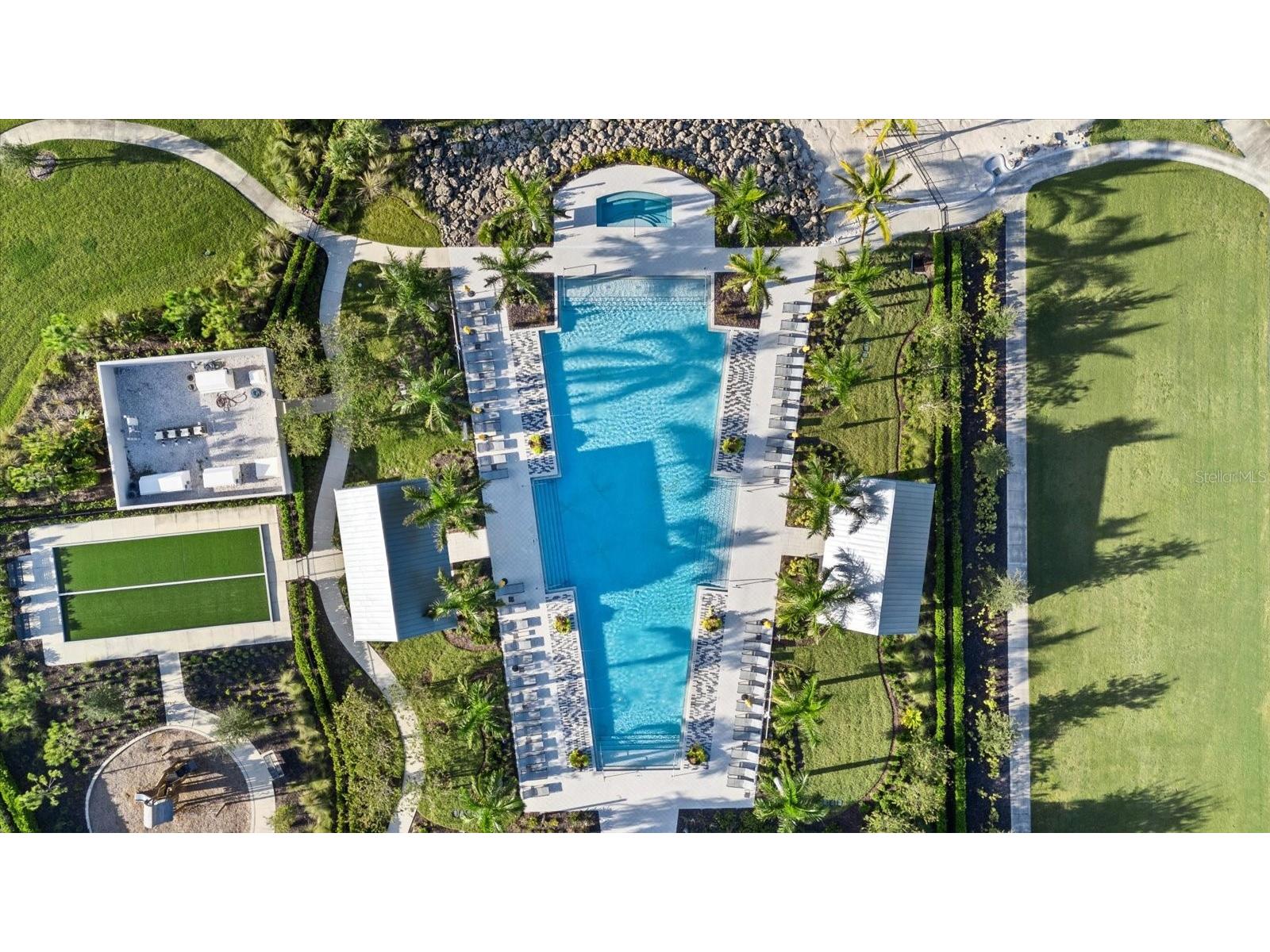 729 Tailwind Place Sarasota FL 34240 A4676418 image43