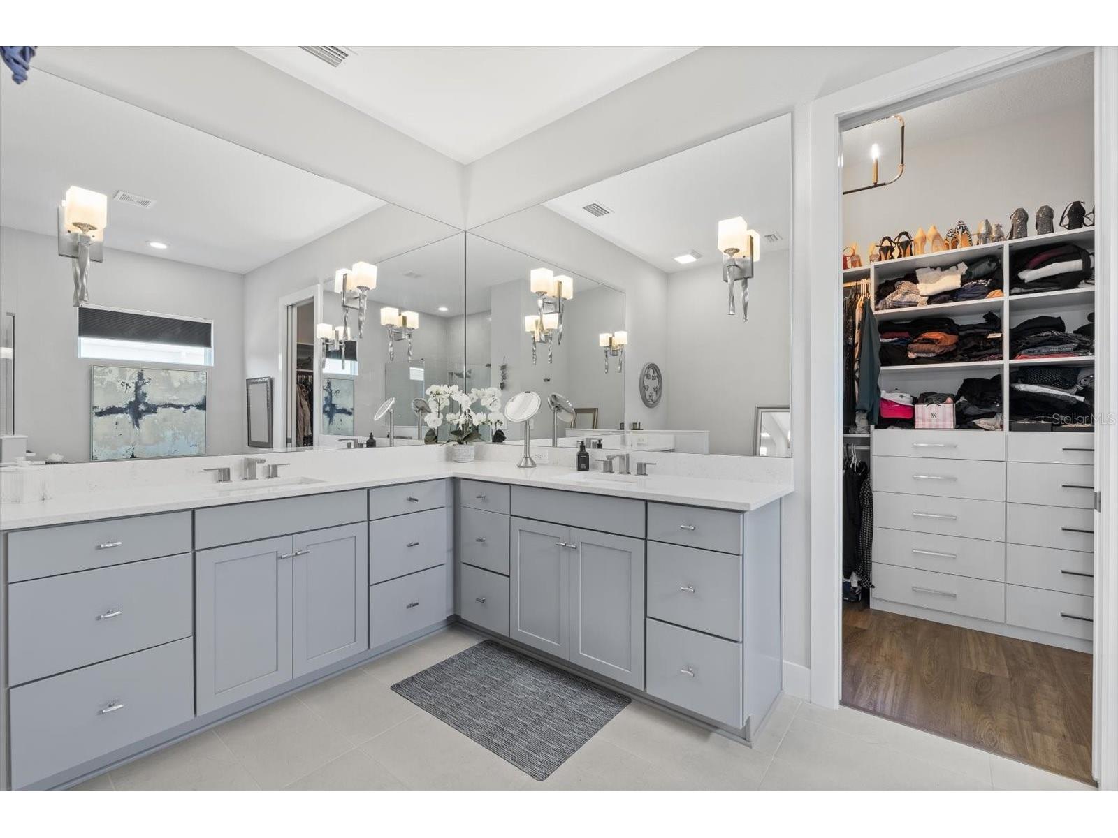 729 Tailwind Place Sarasota FL 34240 A4699054 image30