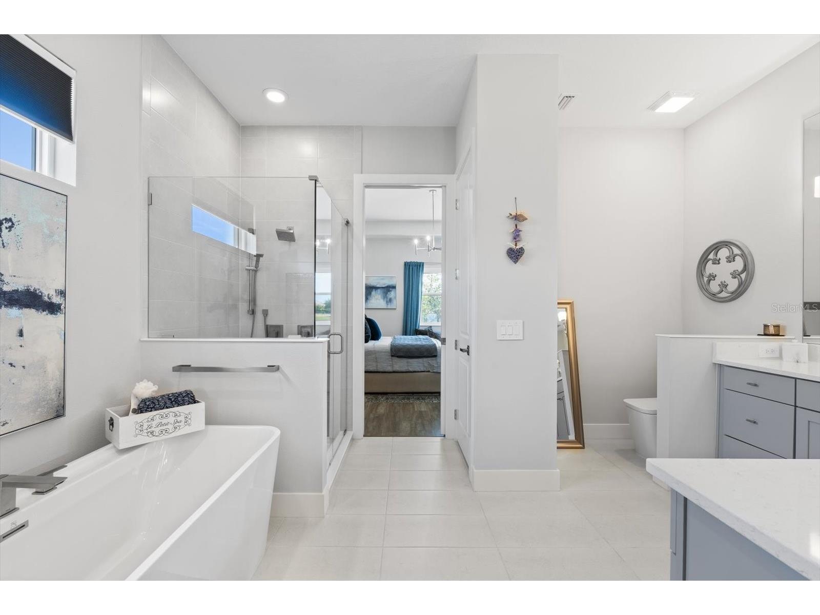 729 Tailwind Place Sarasota FL 34240 A4699054 image32