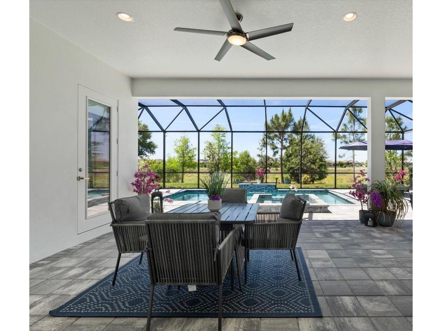 729 Tailwind Place Sarasota FL 34240 A4699054 image42