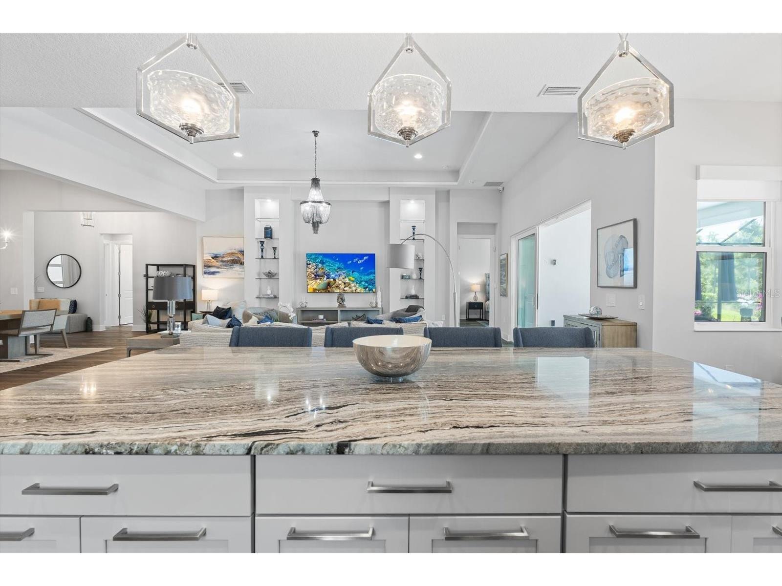 729 Tailwind Place Sarasota FL 34240 A4699054 image8